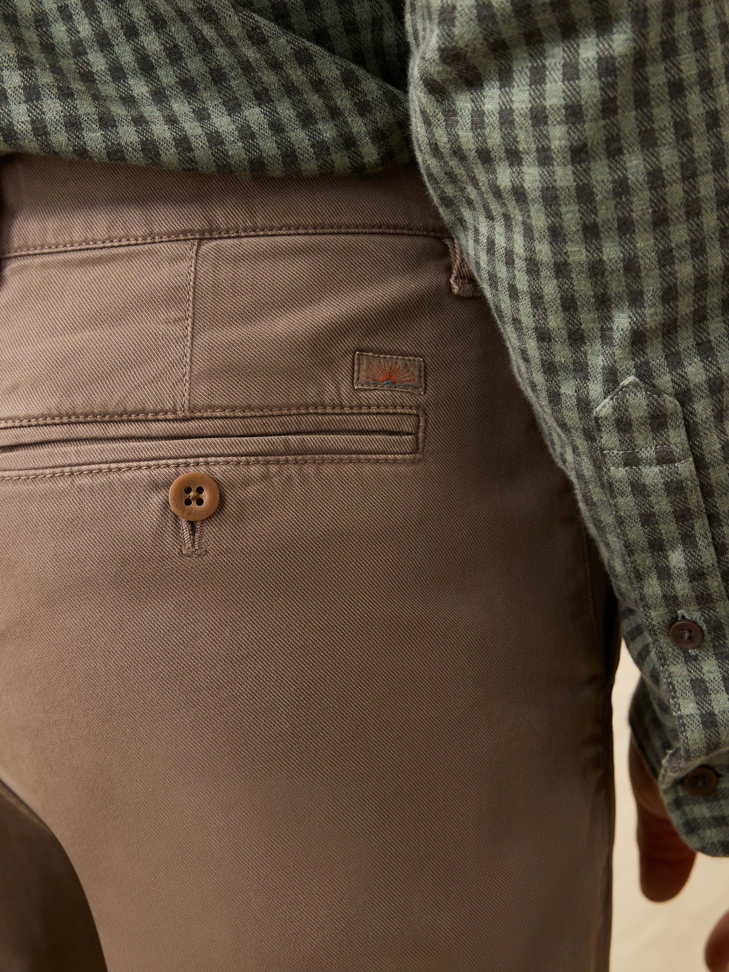 Coastline Stretch Chino - Alpine Brown