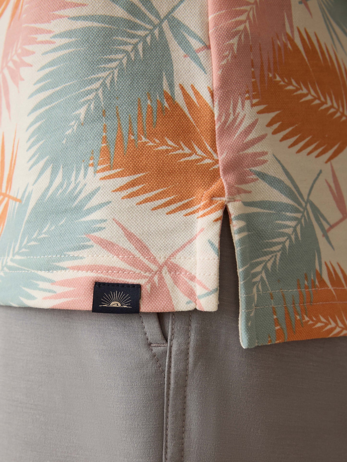 Short-Sleeve Movement™ Pique Polo - Ivory Paradise Palm