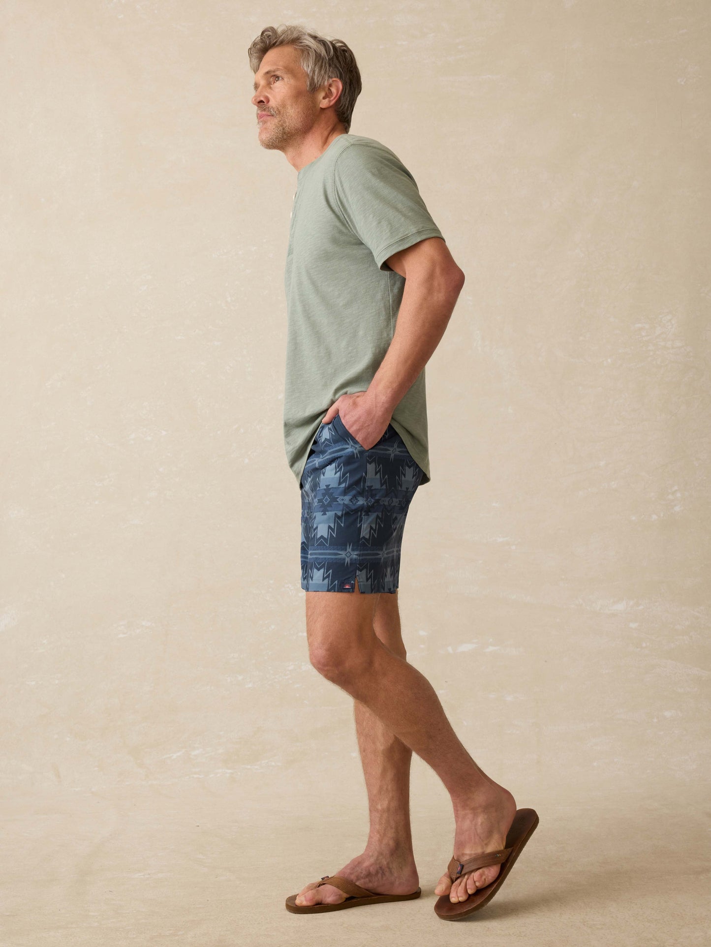 Doug Good Feather Shorelite Lined Trunk (7") - Night Navy Stars