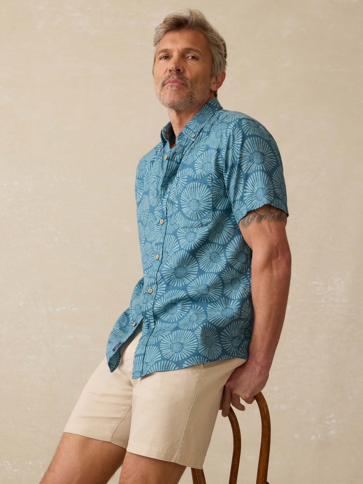 Short-Sleeve Breeze Shirt - Stormy Sea Floral