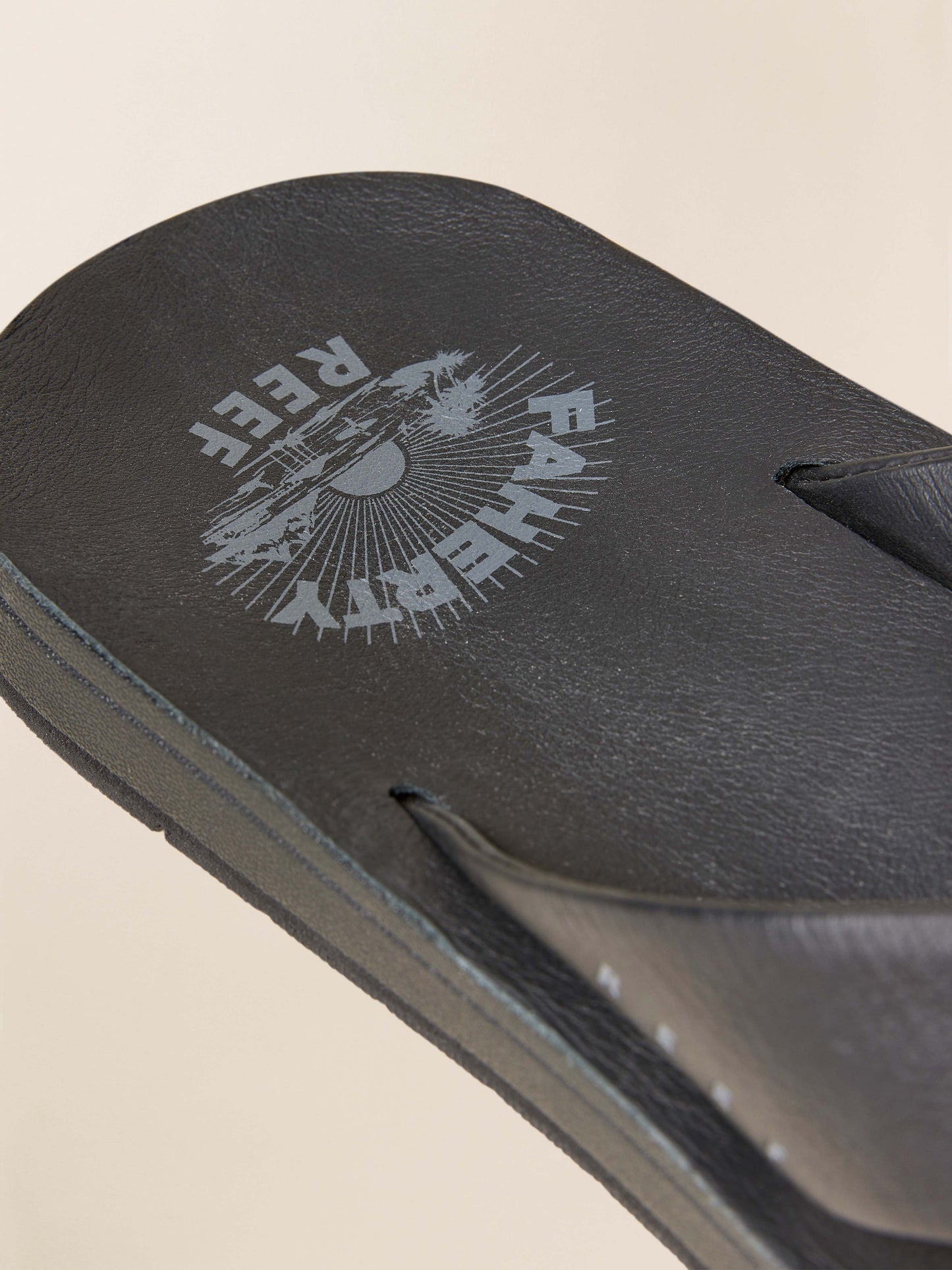 Faherty X Reef Ojai Flip Flop - Black