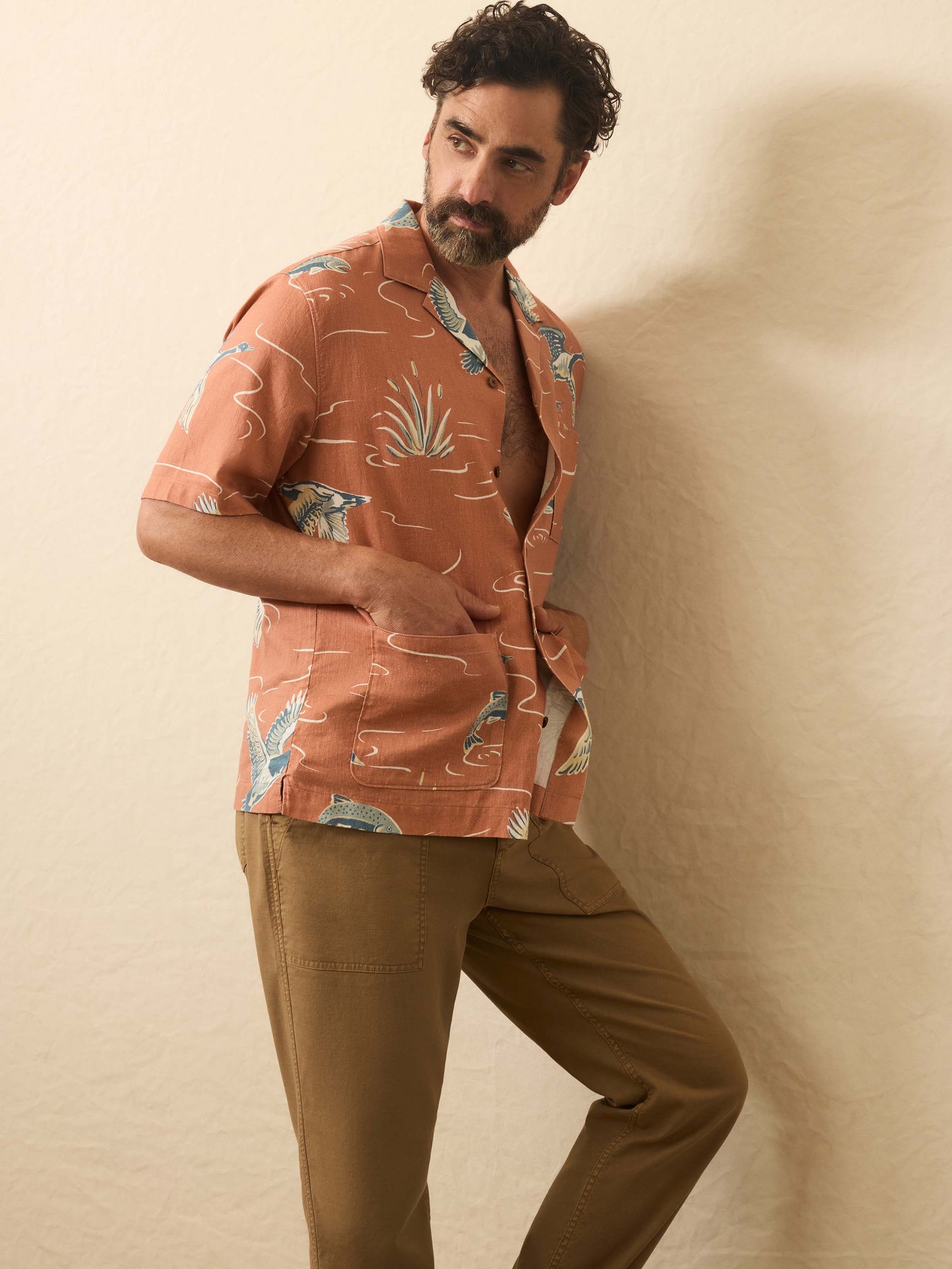 Short-Sleeve Resort Shirt - Red Riverside