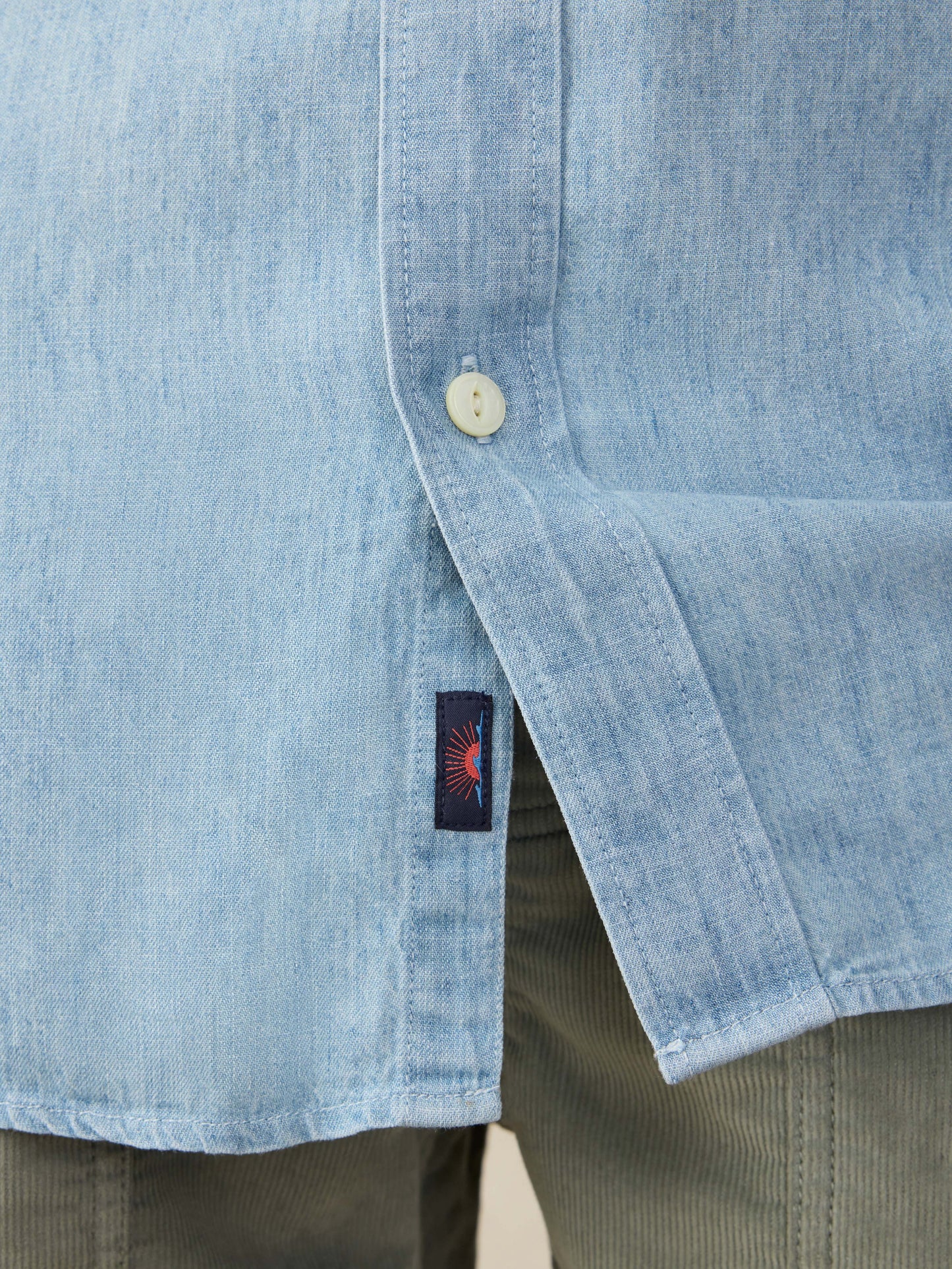 Short-Sleeve Tried and True Chambray Shirt - Vintage Indigo