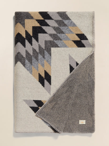 B. Yellowtail Star Patchwork Blanket - Grey Star Patchwork