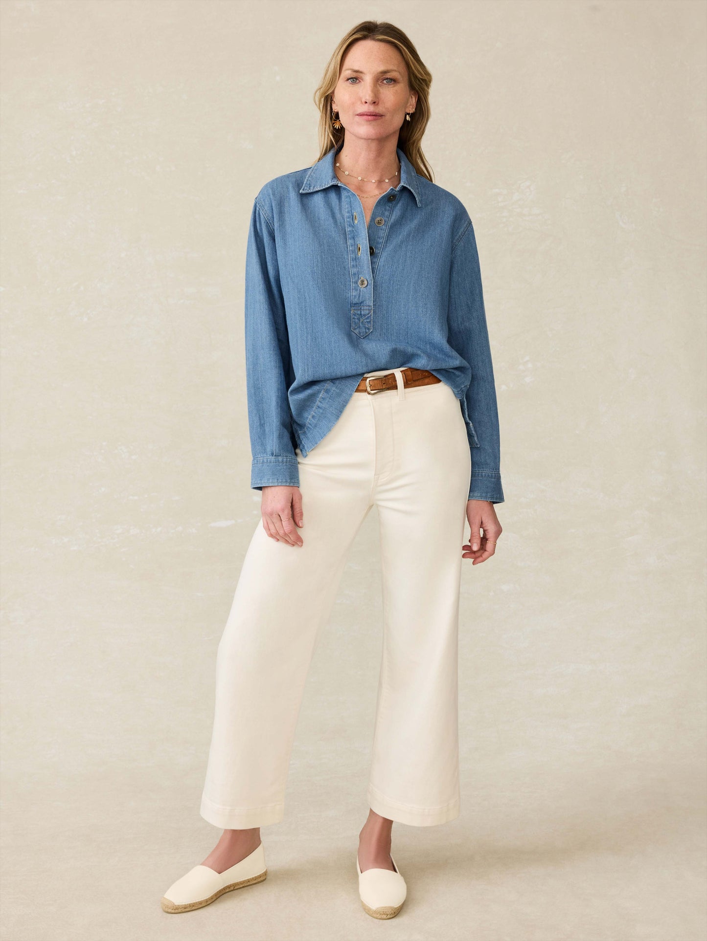 Linen Denim Oceanview Blouse - Coastal Cloud Wash